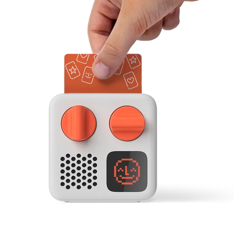 Yoto Mini + Ada Twist Scientist & The Questioneers Bundle